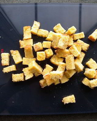 Сухарики бисквитные на манной крупе