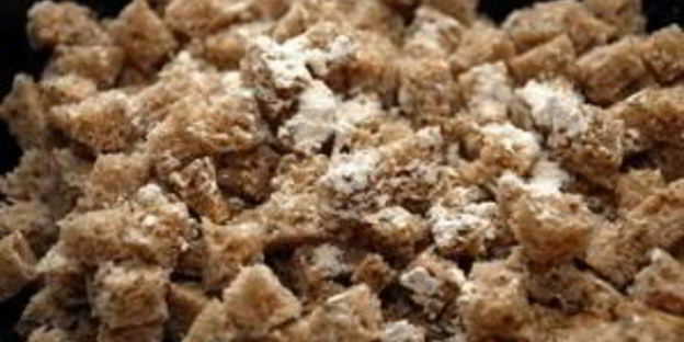 сухарики на сковороде