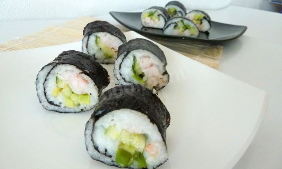 Рецепт домашних суш с креветками