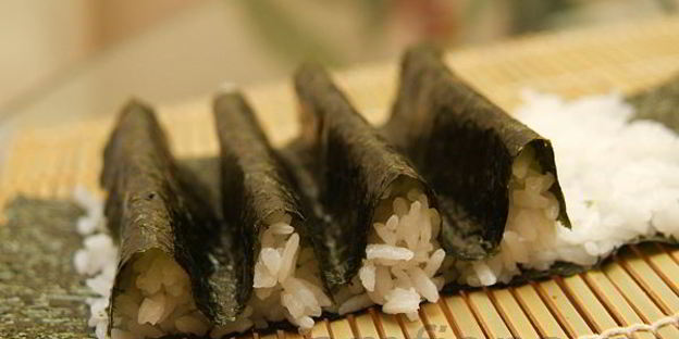 кадзари-суши цветок