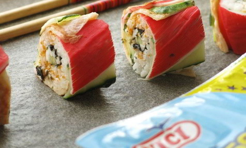 Рецепт радужных суш с крабовыми палочками