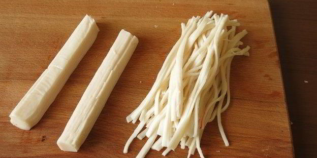 радужные суши с крабовыми палочками