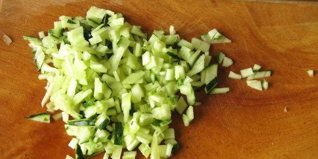 суши мини-торт с крабовыми палочками