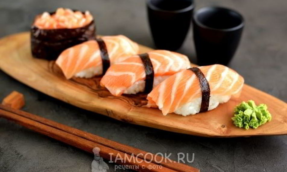 Рецепт суш нигири и гунканы с лососем