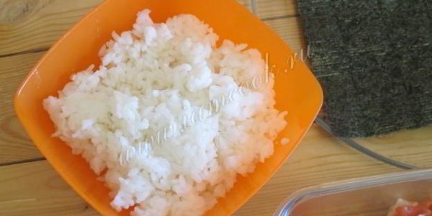 суши торт закусочный