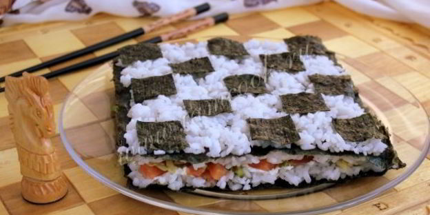 суши торт закусочный