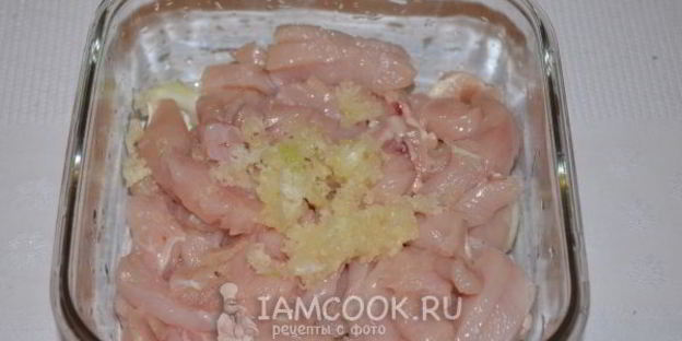 вяленое куриное мясо в сушилке