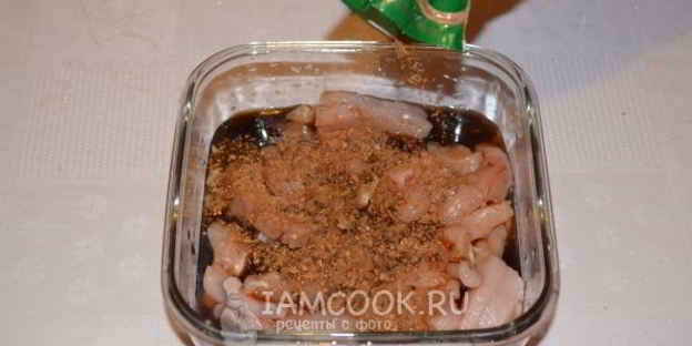 вяленое куриное мясо в сушилке