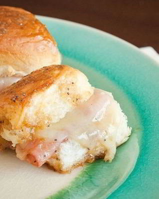 Простые сэндвичи с пикантным соусом