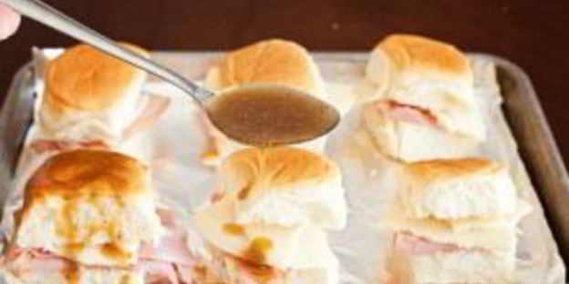 простые сэндвичи с пикантным соусом