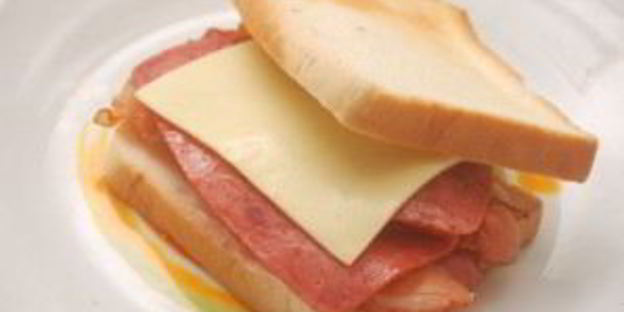 сэндвич с беконом