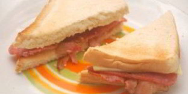 сэндвич с беконом