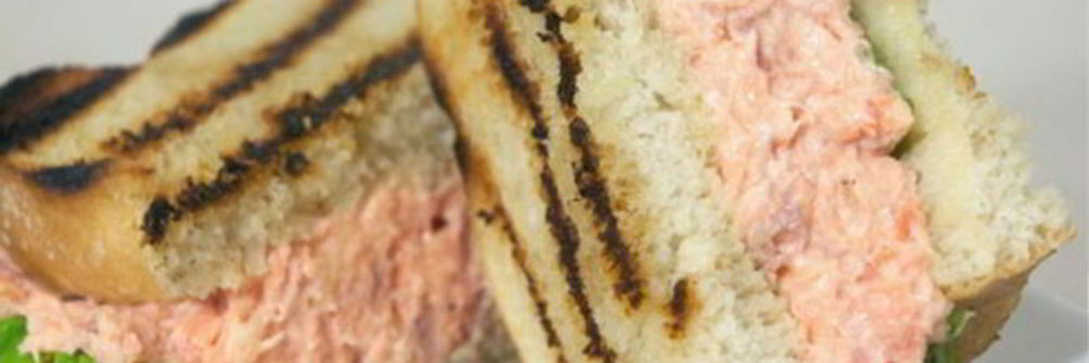 Сэндвич с лососем