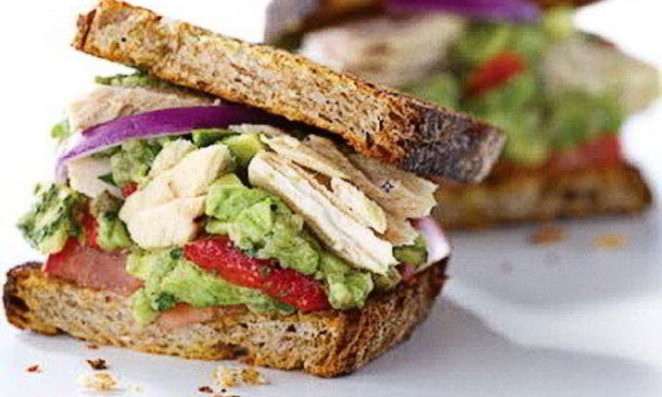 Рецепт сэндвича с тунцом и авокадо