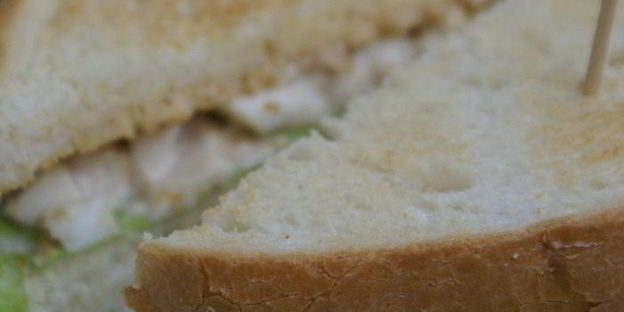 сэндвич с яичным салатом