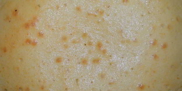 сэндвич виктория с клубничным джемом и сливочным кремом