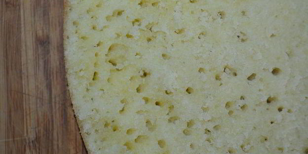 сэндвич виктория с клубничным джемом и сливочным кремом