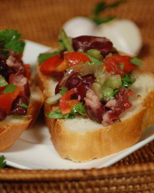 Сэндвичи с фасолевым дипом