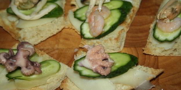 сэндвичи с морепродуктами