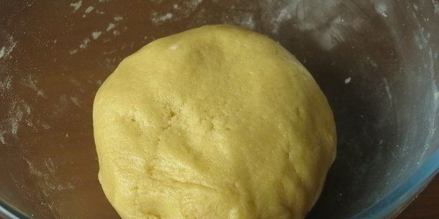 миндальные тарталетки с кремом из авокадо