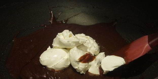 миндальные тарталетки с кремом из авокадо