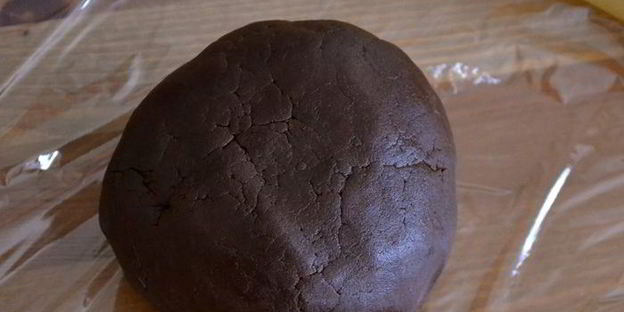 шоколадные тарталетки с клубникой