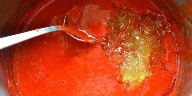 шоколадные тарталетки с клубникой