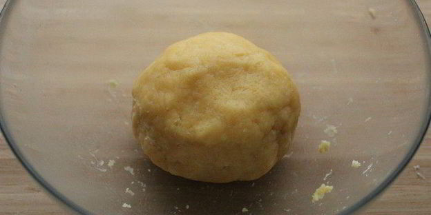 сырные тарталетки с тунцом