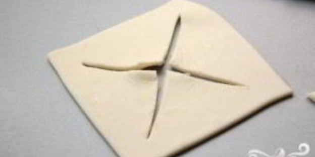 тарталетки из слоеного теста