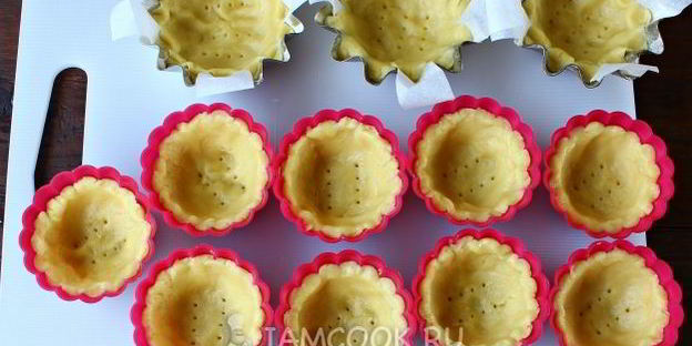 тарталетки с клубникой