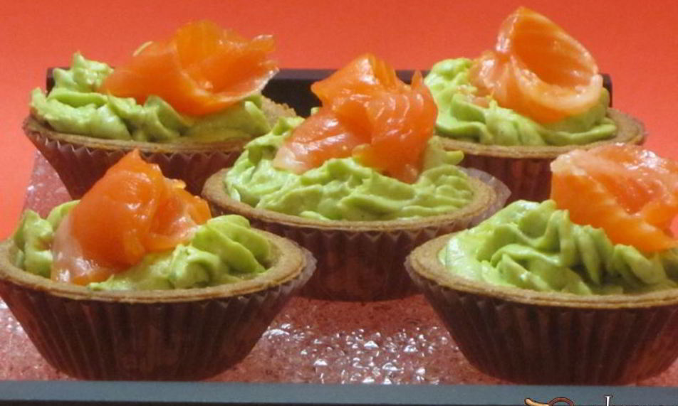 Рецепт тарталеток с кремом из авокадо и семгой