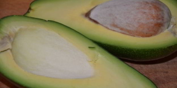 тарталетки с муссом из авокадо