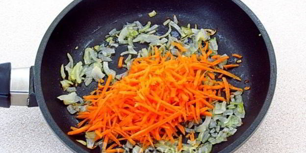 тарталетки с палтусом и овощами