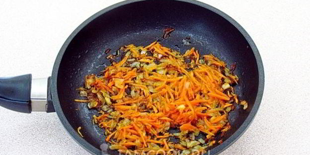 тарталетки с палтусом и овощами