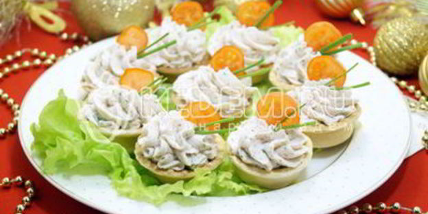 тарталетки с паштетом из крабового мяса