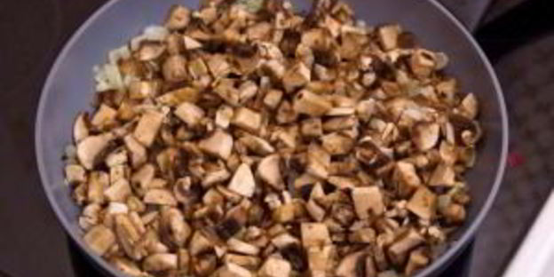 тарталетки с салатом из куриной печени