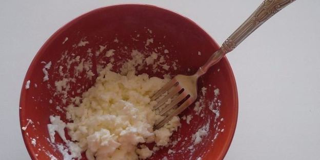 тарталетки с сыром и икрой