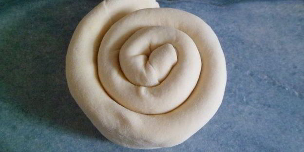 тарталетки с яблоками, орехами и крем-фрешем