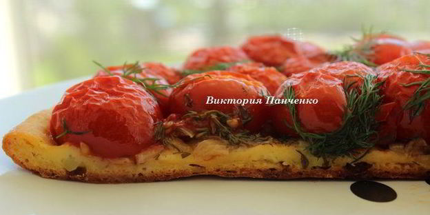 картофельный тарт с черри и укропом