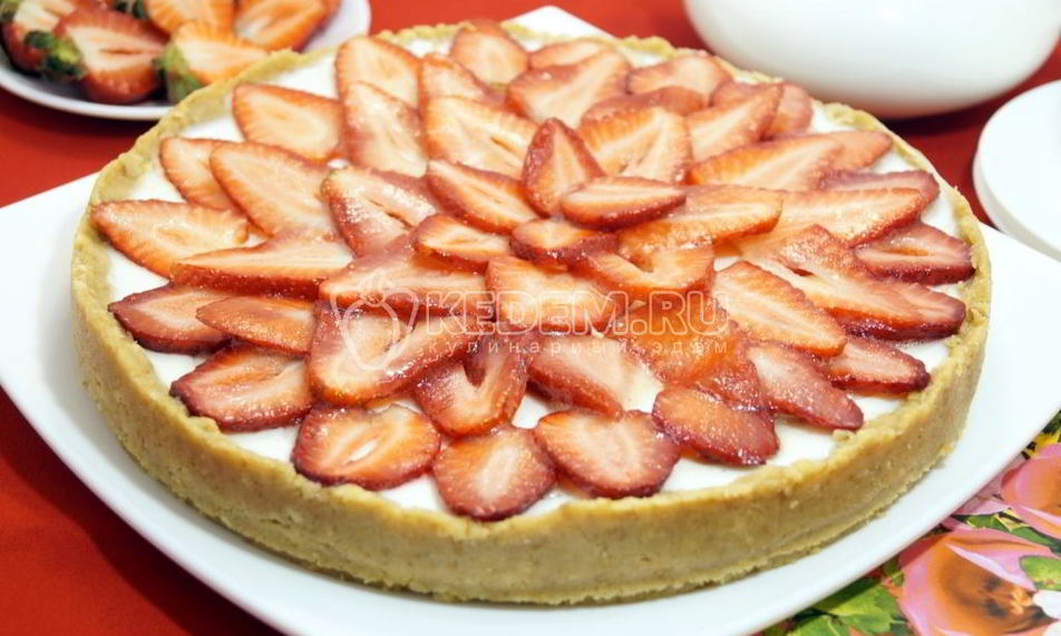 Рецепт клубничного тарта без выпечки