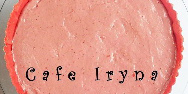 клубничный тарт с фундуком