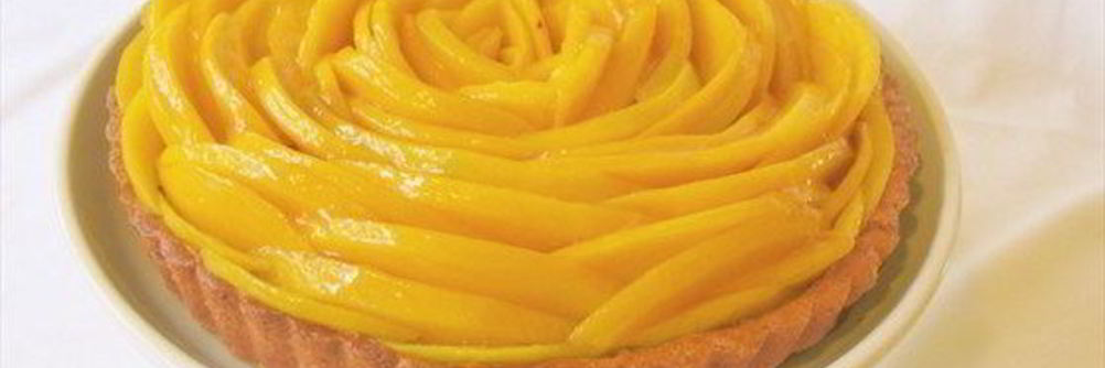 Манговый тарт с заварным кремом