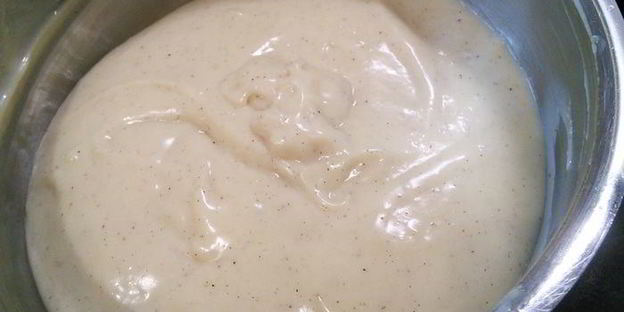 ревеневый тарт с ванильным пудингом и штройзелем