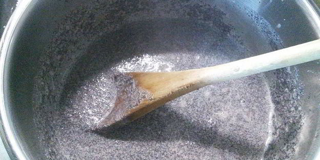 сливовый тарт с маковой начинкой