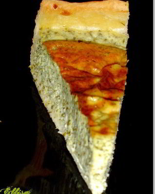 Сырно-творожный тарт с весенней зеленью