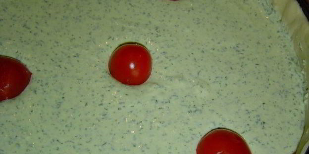 сырно-творожный тарт с весенней зеленью