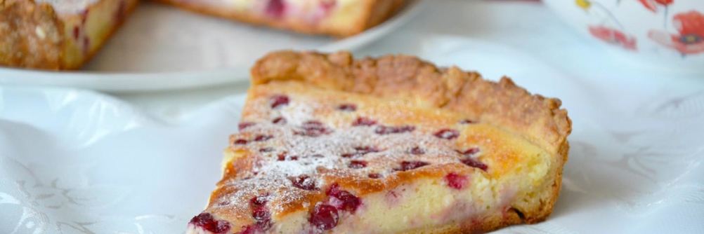 Тарт с брусникой