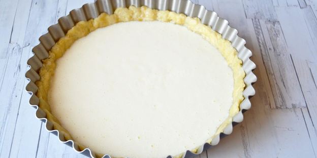 тарт с брусникой