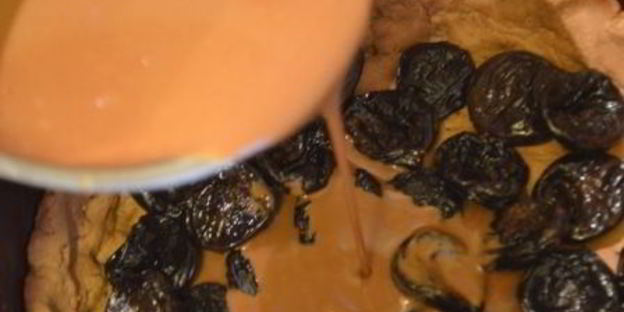 тарт с черносливом и нежнейшим шоколадным ганашем