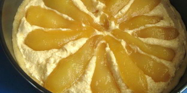 тарт с франжипаном и карамелизованной грушей